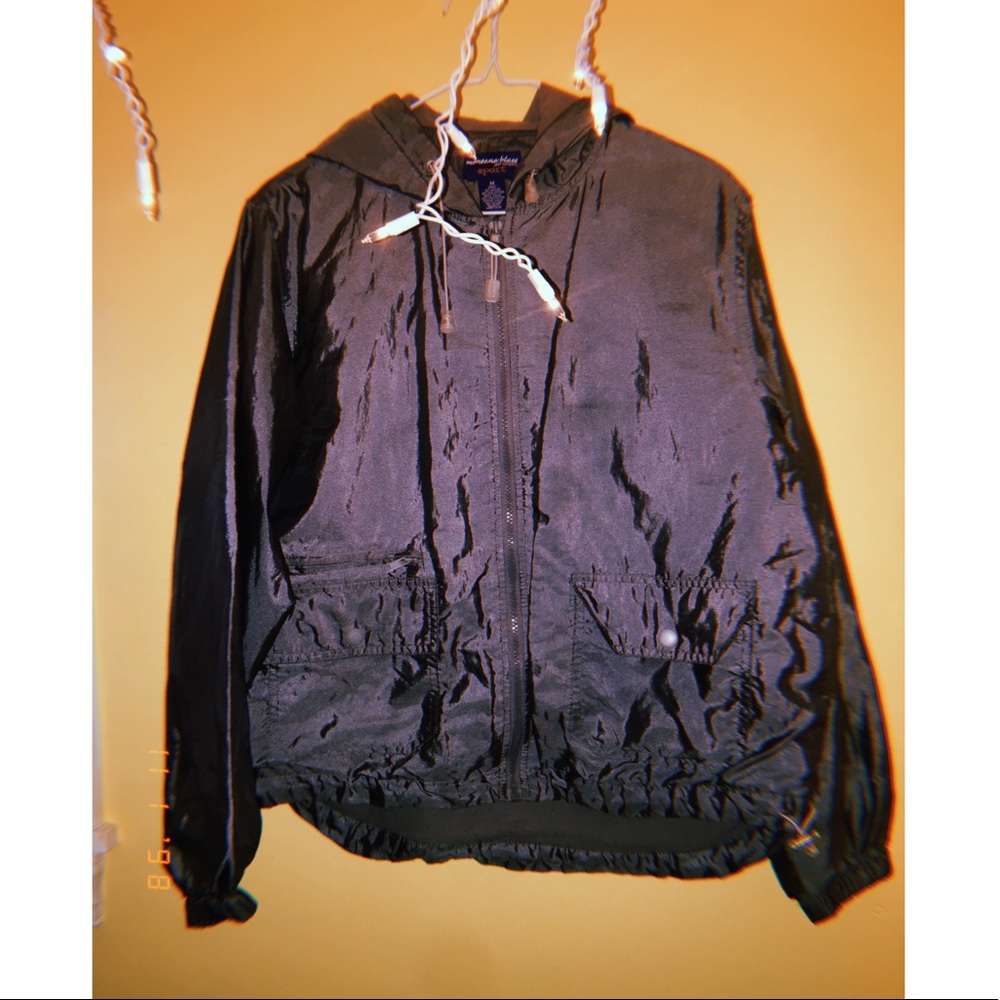 windbreaker